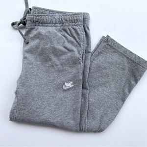Nike Lightweight Sweatpants Size Large